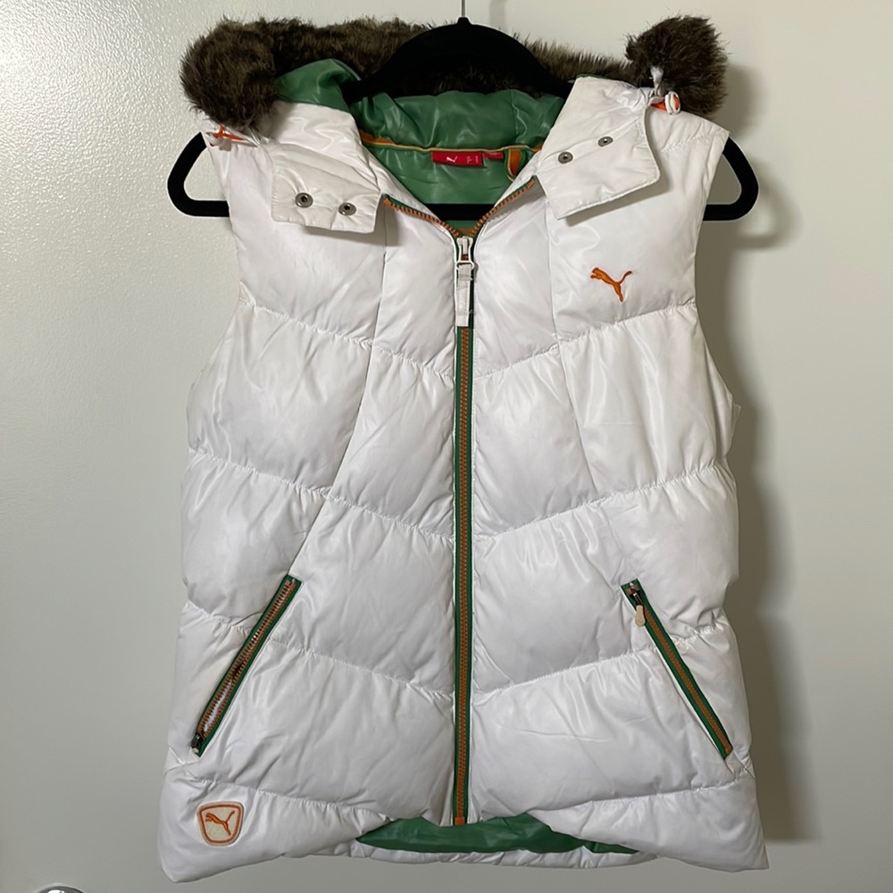 Puma white puffer vest - Medium